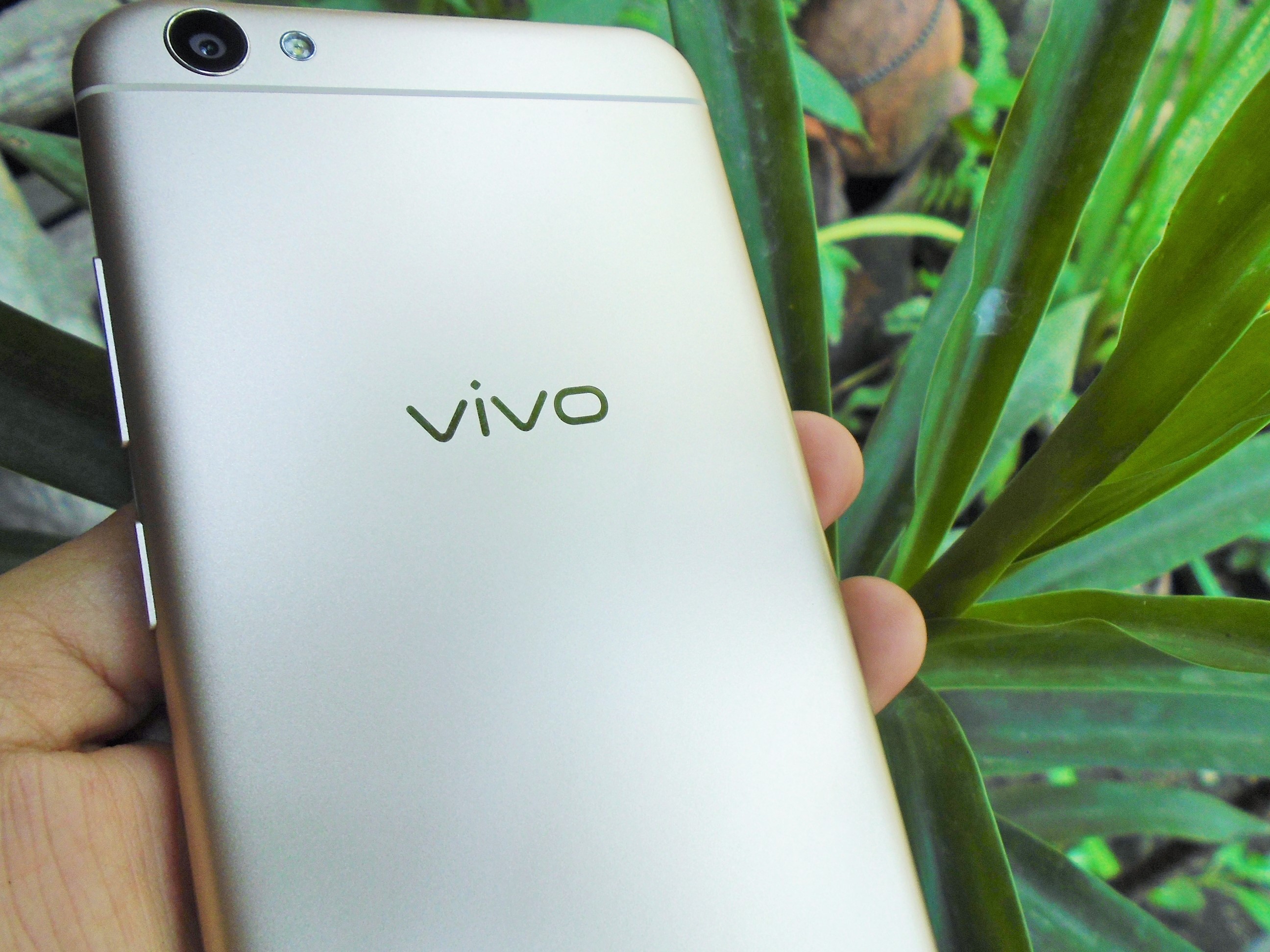 Vivo strengthens top position in the mobile phone industry with a 4 billion dollar partnership with Qualcomm