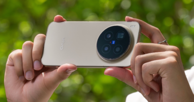 vivo X300 Pro Launches on Globe GPlan With Free ZEISS Telephoto Extender