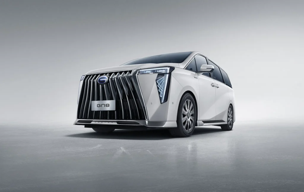 GAC GN8 PHEV Executive editorial image highlighting RENDERING IMAGE3